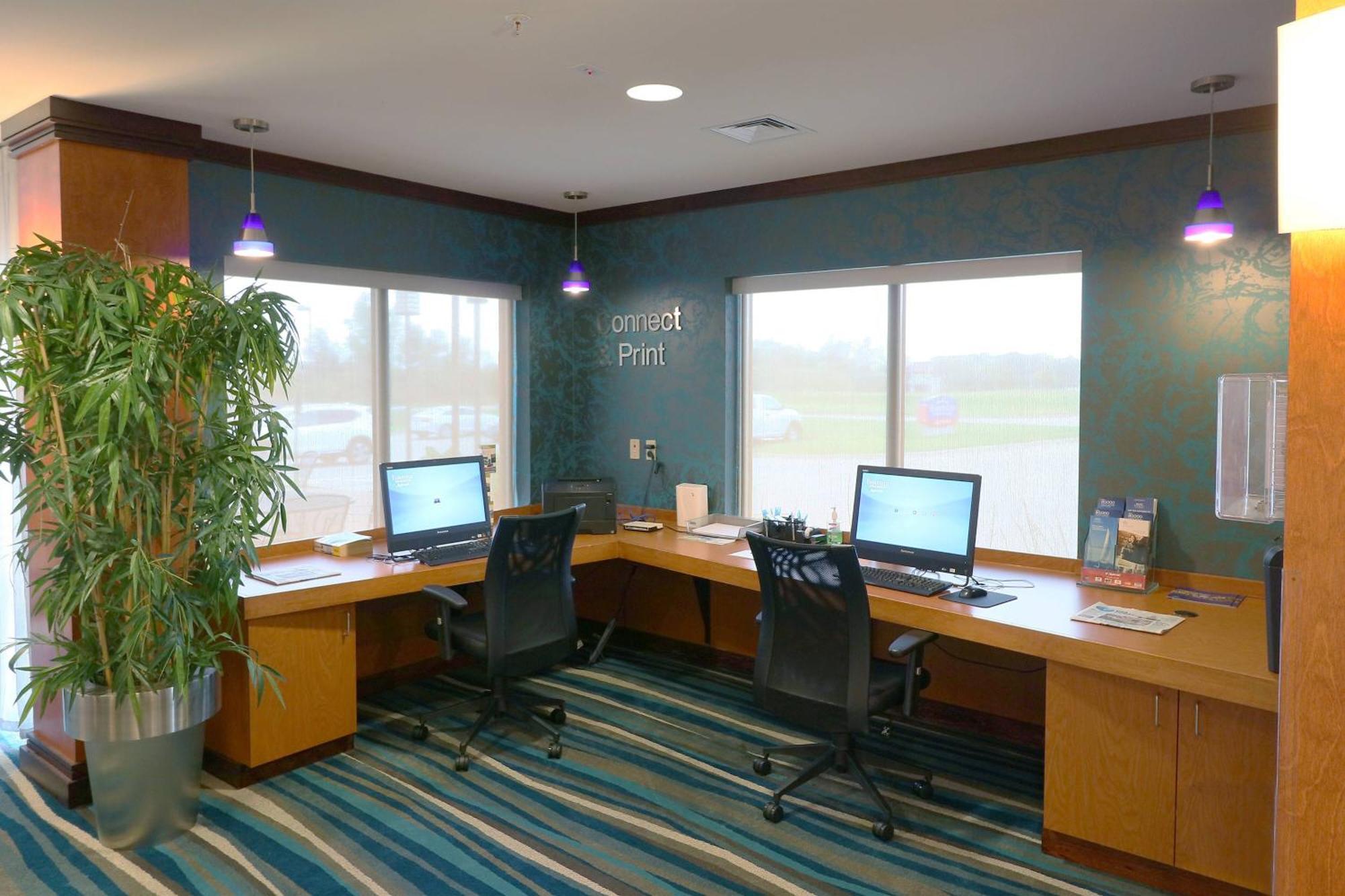 Fairfield Inn & Suites Des Moines Airport Exteriör bild
